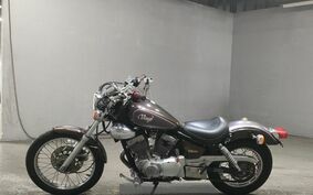 YAMAHA VIRAGO 250 3DM