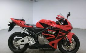 HONDA CBR600RR 2005 PC37