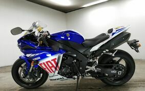 YAMAHA YZF-R1 2015 RN23