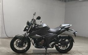 SUZUKI GIXXER 250 ED22Y