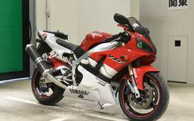 YAMAHA YZF-R1 1999 RN01