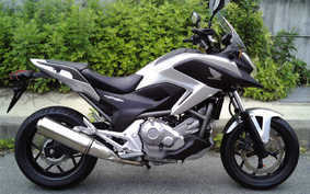 HONDA NC 700 X 2012 RC63