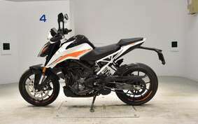 KTM 390 DUKE 2021 JPJ40