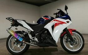 HONDA CBR250R MC41