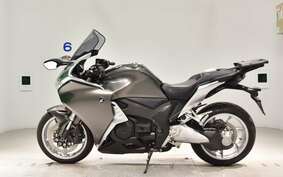 HONDA VFR1200F DCT 2012 SC63