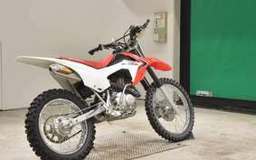 HONDA CRF125F JE03