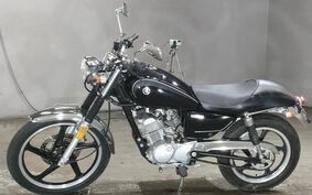 YAMAHA YB125SP PCJL