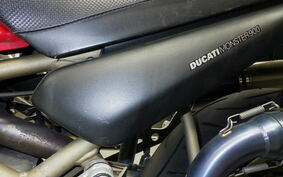 DUCATI MONSTER 900 2001