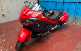 HONDA GL 1800 GOLD WING F6B 2013 SC68