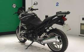 BMW R1200R 2011