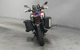 HONDA CRF1000L AFRICA TWIN 2016 SD04