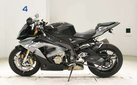 BMW S1000RR