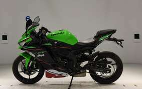 KAWASAKI ZX-25R ZX250E