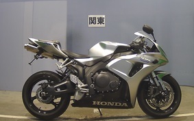 HONDA CBR1000RR 2007 SC57