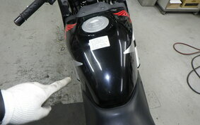 HONDA CBR125R JC34