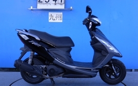 SUZUKI GSR125 UTD44