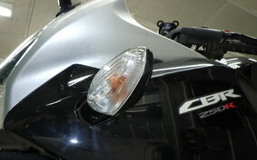 HONDA CBR250R GEN 3 MC41