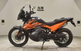 KTM 890 ADVENTURE	 2023 TS640