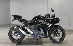 SUZUKI GSX250R DN11A