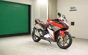 HONDA CBR250RR MC51