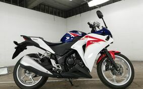 HONDA CBR250R MC41