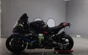 BMW M1000RR 0P01