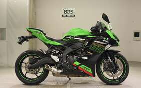 KAWASAKI ZX-25R ZX250E