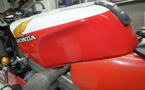 HONDA NSR250R MC16