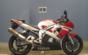 YAMAHA YZF-R6 2000 RJ03