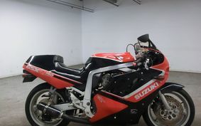 SUZUKI GSX-R750 1988 GR77C