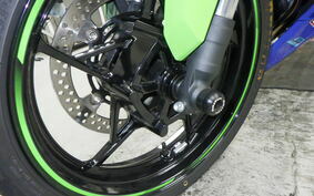 KAWASAKI ZX-25R ZX250E