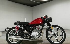 YAMAHA YB125SP PCJL