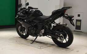 SUZUKI GSX250RA DN11A