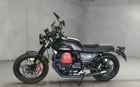 MOTO GUZZI V7 CARBON 2019 不明