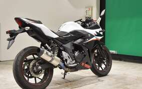 SUZUKI GSX250R DN11A