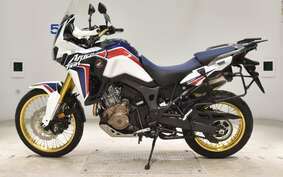 HONDA CRF1000L AFRICA TWIN 2017 SD04