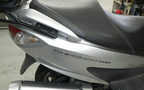 SUZUKI SKYWAVE 200 (Burgman 200) CH41A