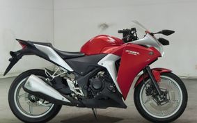 HONDA CBR250R MC41