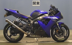 YAMAHA YZF-R1 2003 RN09