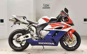 HONDA CBR1000RR 2004 SC57