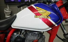 HONDA FTR223 MC34