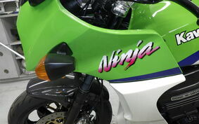 KAWASAKI GPZ900R NINJA 2005 ZX900A