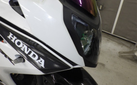 HONDA CBR650F 2014 RC83