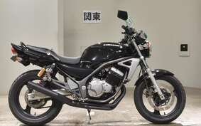 SUZUKI GSX250FX ZR250C