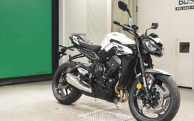 TRIUMPH STREET TRIPLE R 2023 DA604A