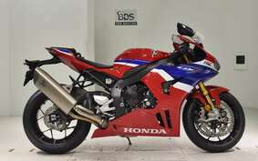 HONDA CBR1000RR RSP 2024 SC82