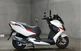 KYMCO G-Dink250 不明