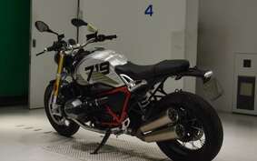 BMW R NINE T 2023