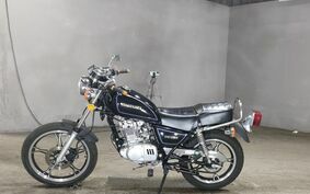 SUZUKI GN125 H 不明