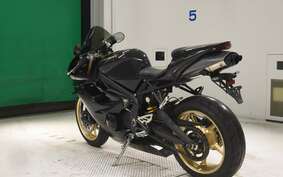 TRIUMPH DAYTONA 675 2011